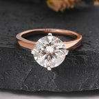 The Elegance Round Brilliant Cut Engagement Ring