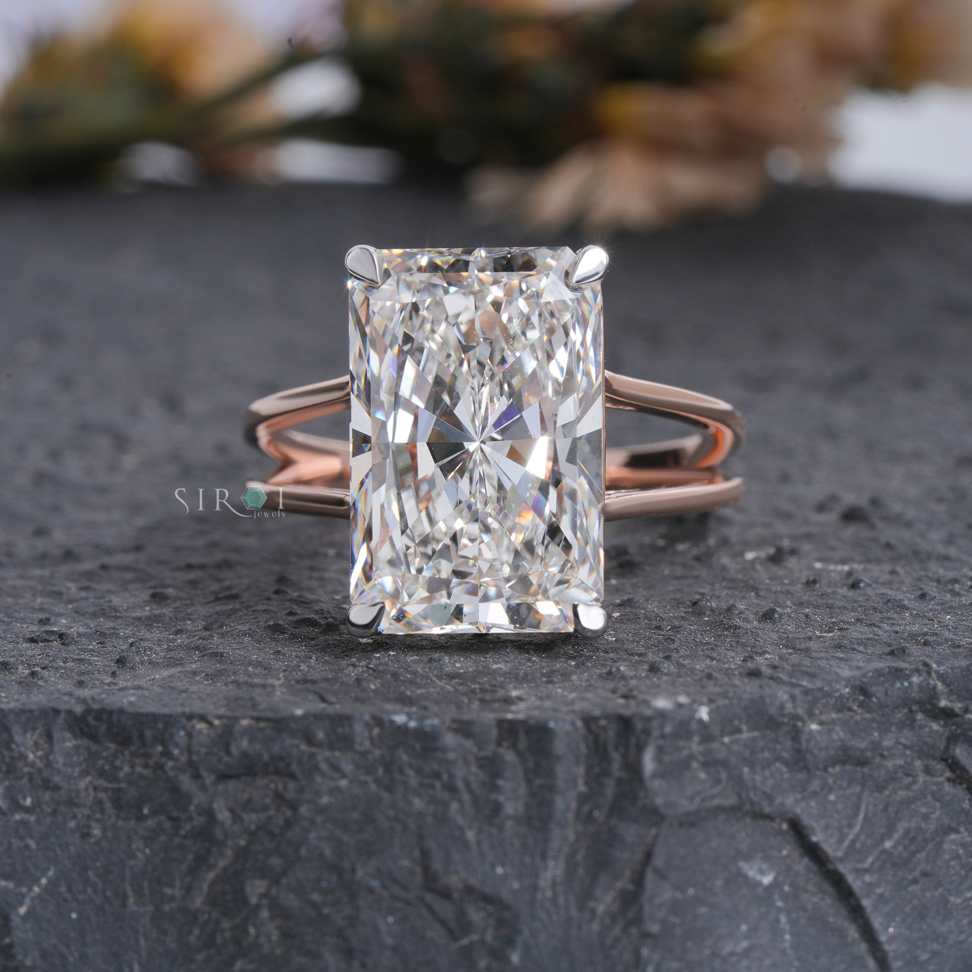 Radiant Cut Solitaire Engagement Ring with Rose Gold Split-Shank Band