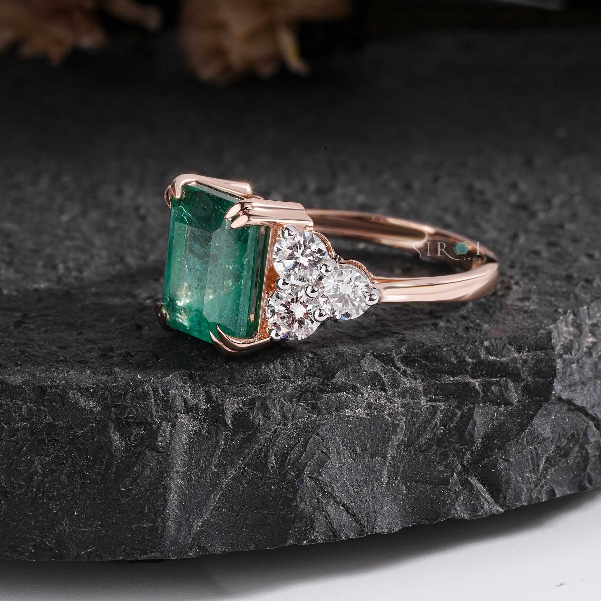 Regal Emerald & Diamond Cluster Ring