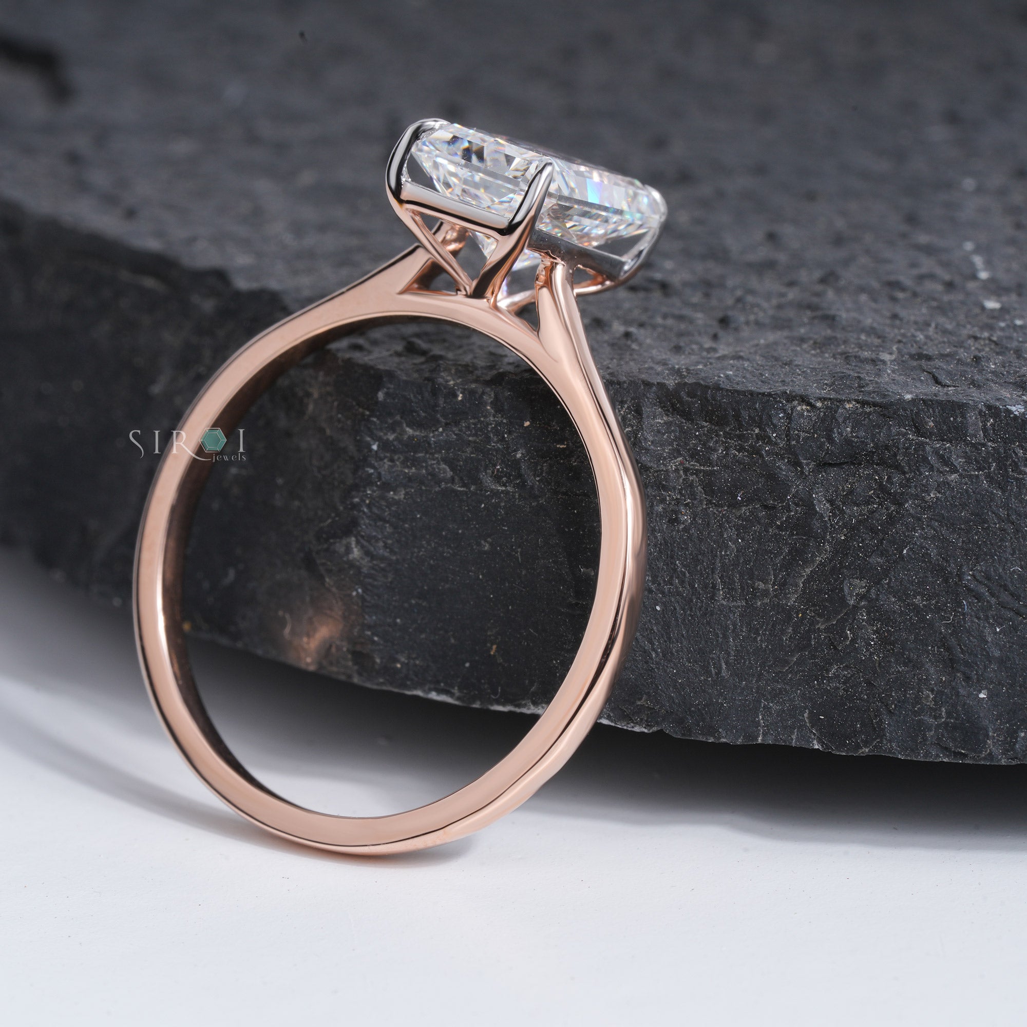 The "Ever glow" Radiant Cut Solitaire – Rose Gold Engagement Ring