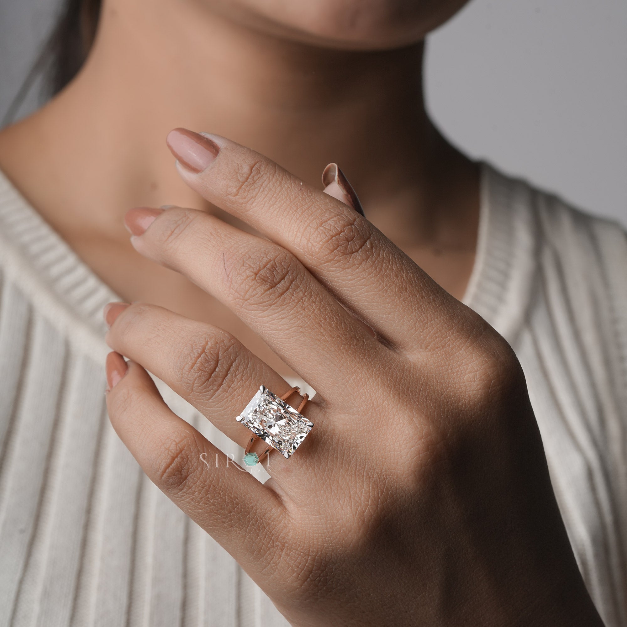 Radiant Cut Solitaire Engagement Ring with Rose Gold Split-Shank Band