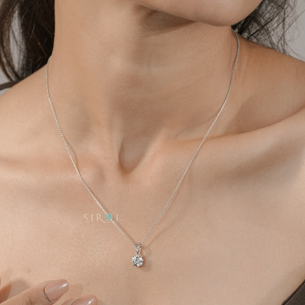 Brilliant Round Diamond Solitaire Pendant