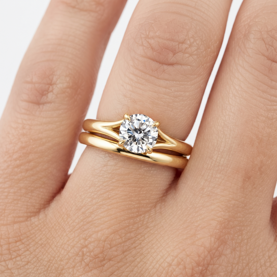 1.00 Carat Round Cut Diamond Engagement Ring, 14K Yellow Gold Split Shank Solitaire Ring