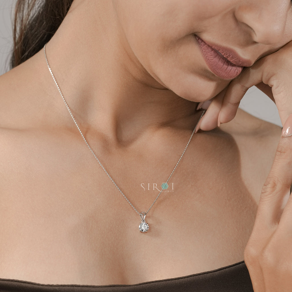 Brilliant Round Diamond Solitaire Pendant