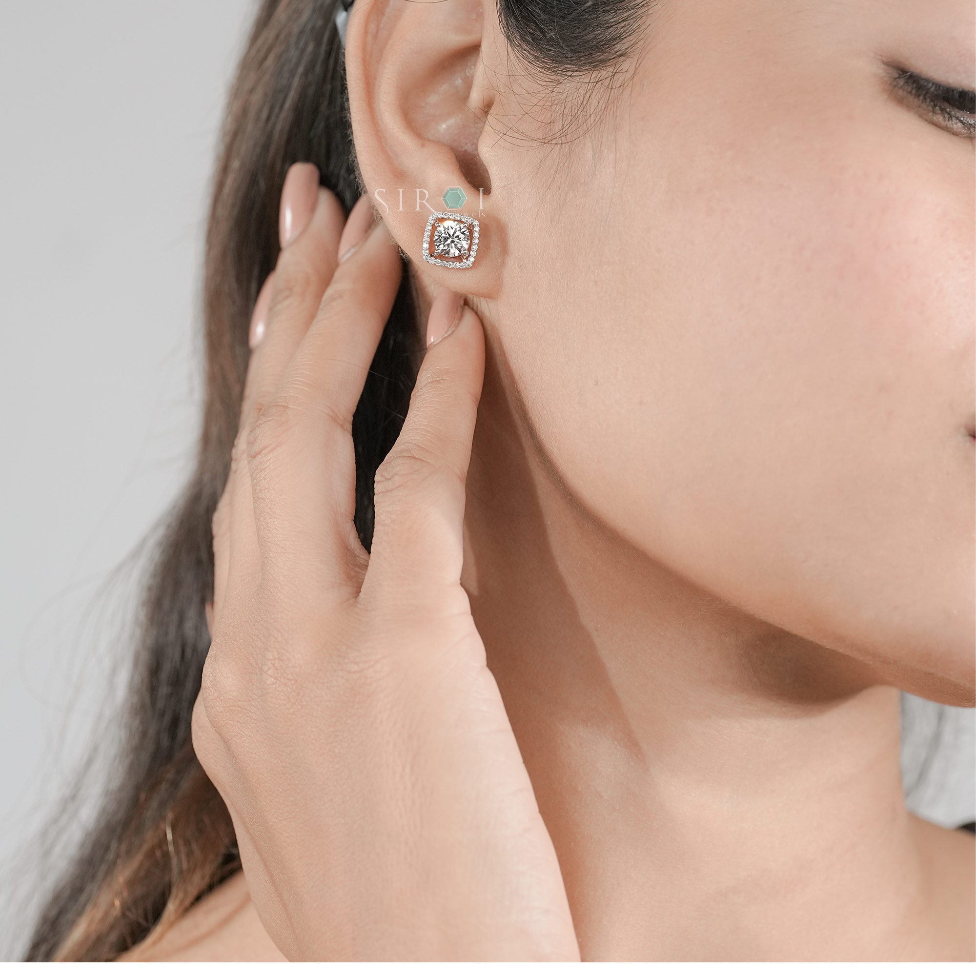 Classic Round Brilliant Diamond Halo Earrings